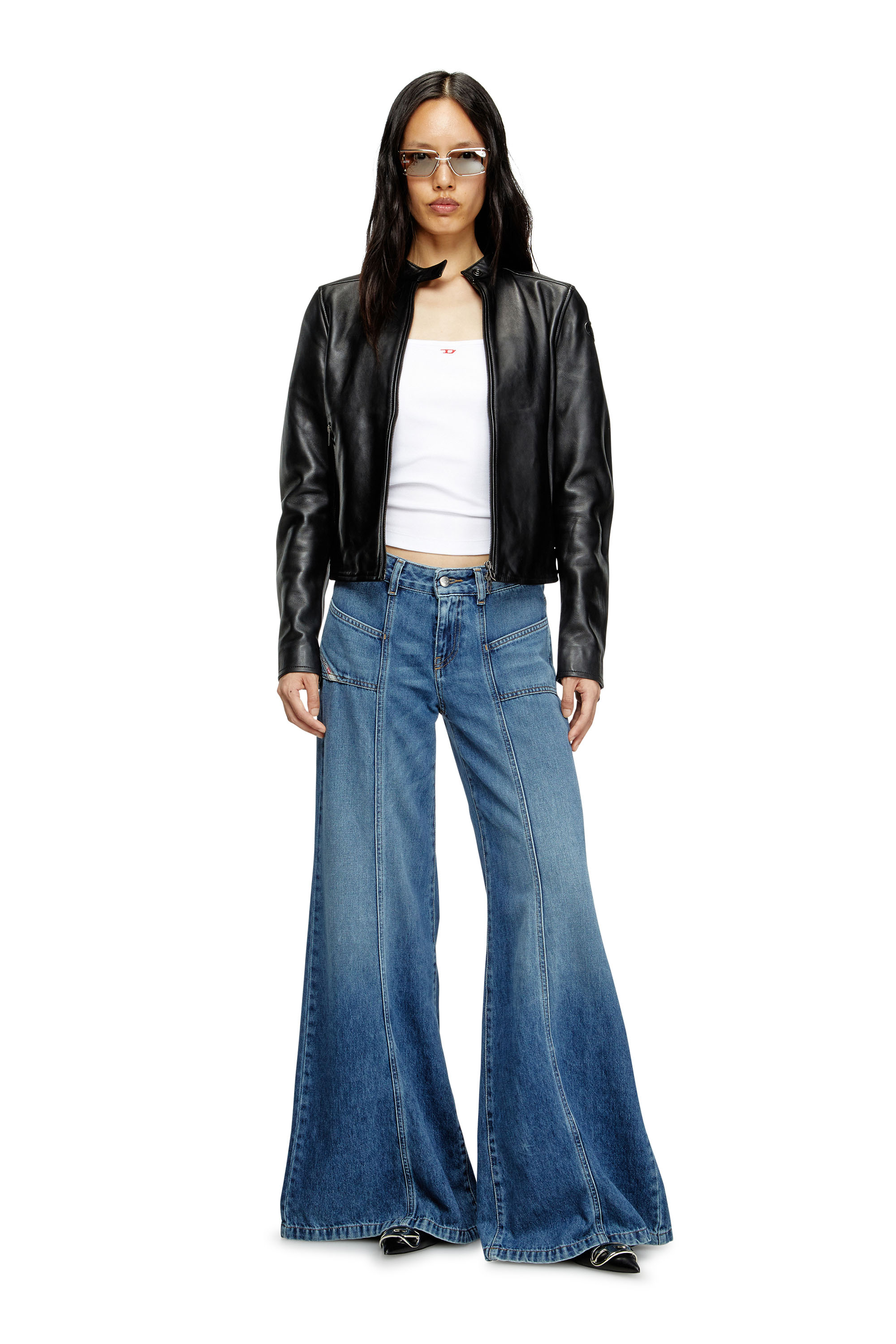 Diesel - Woman's Flare Jeans D-Akii 09M56, Medium blue - 2