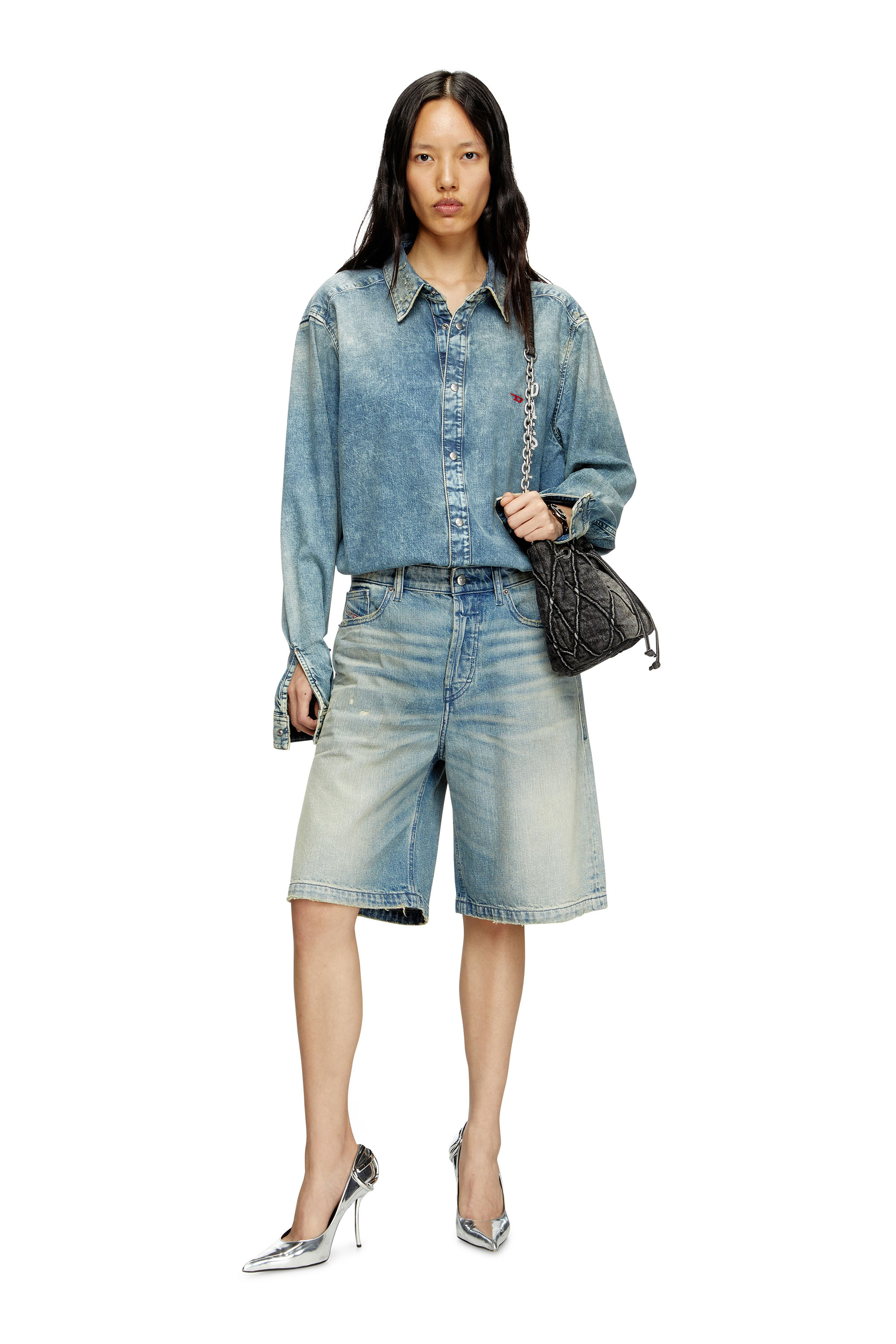 Diesel - DE-SIRE-SHORT, Woman's Shorts in worn-effect denim in Light Blue - 2