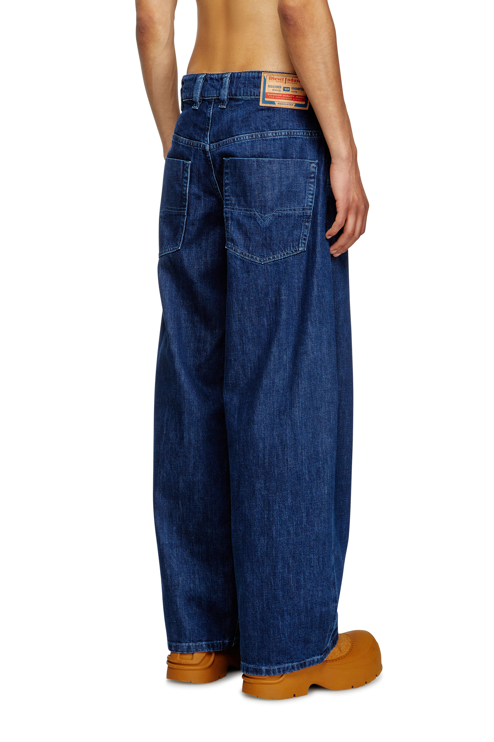 Diesel - Unisex's Relaxed Jeans 1997 D-Enim 0DBDX, Dark Blue - 4